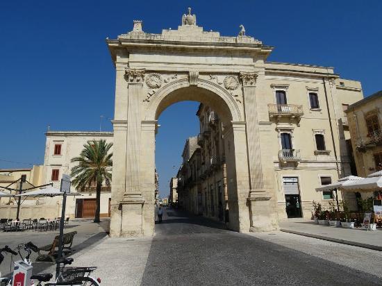 Noto Holiday Exterior photo